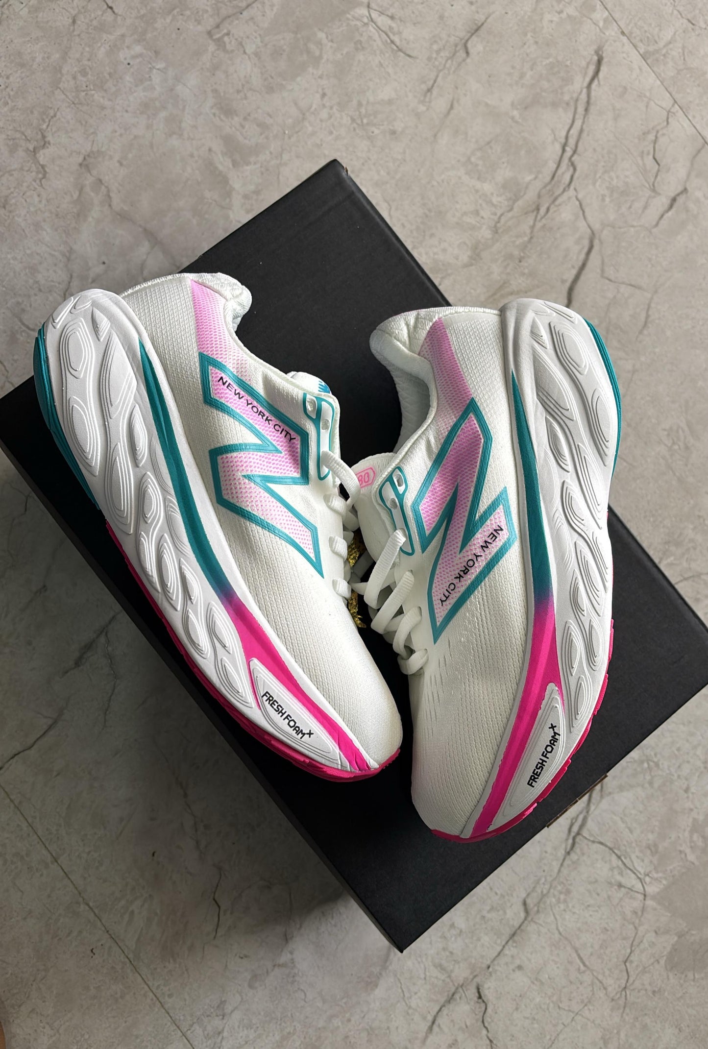 NEW BALANCE GIRLS SHOES