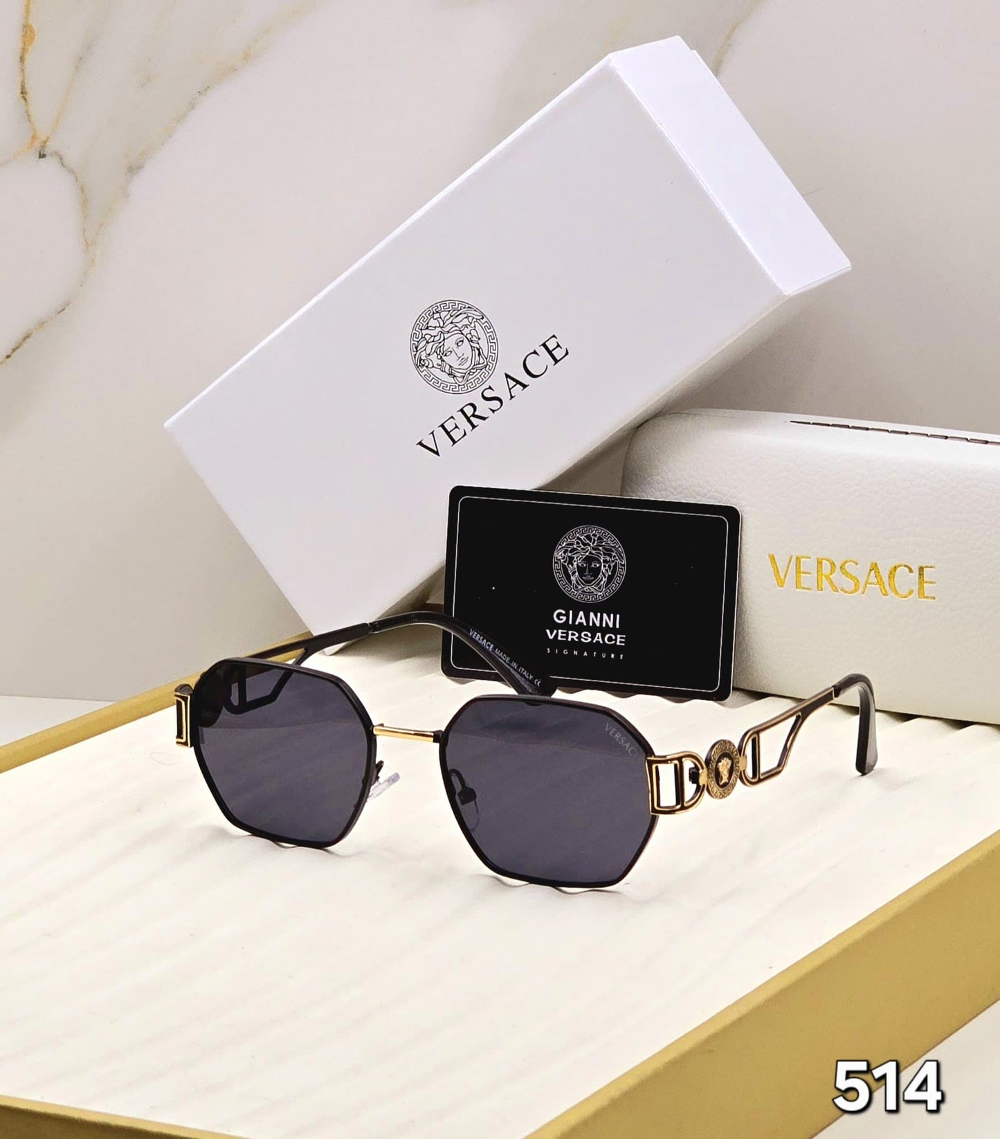 VERSACE