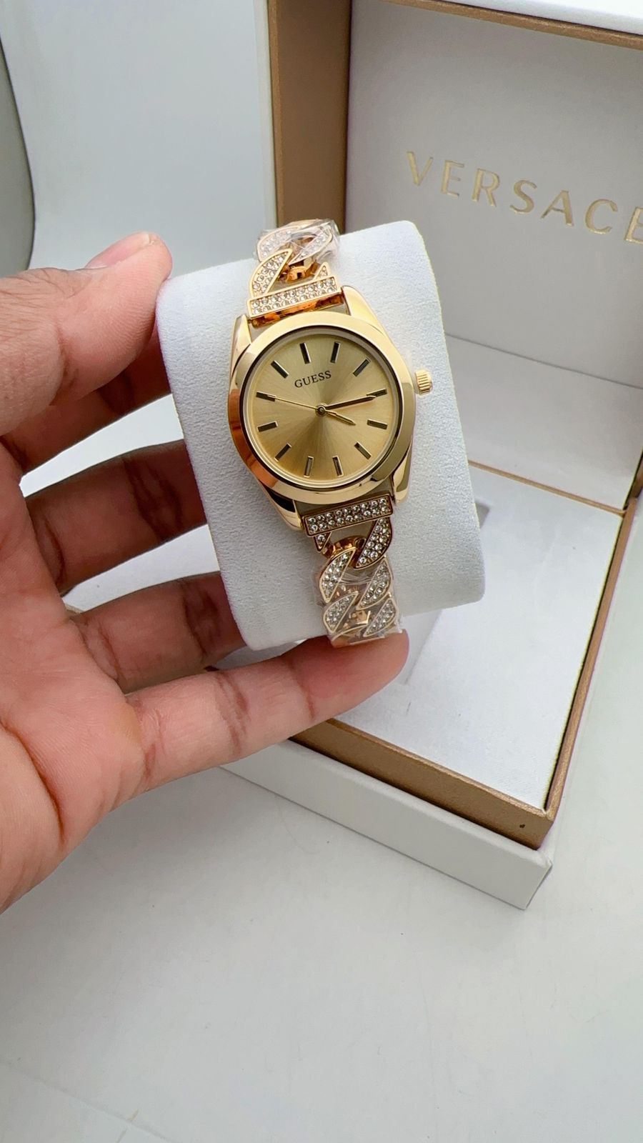 GUESS LADIES