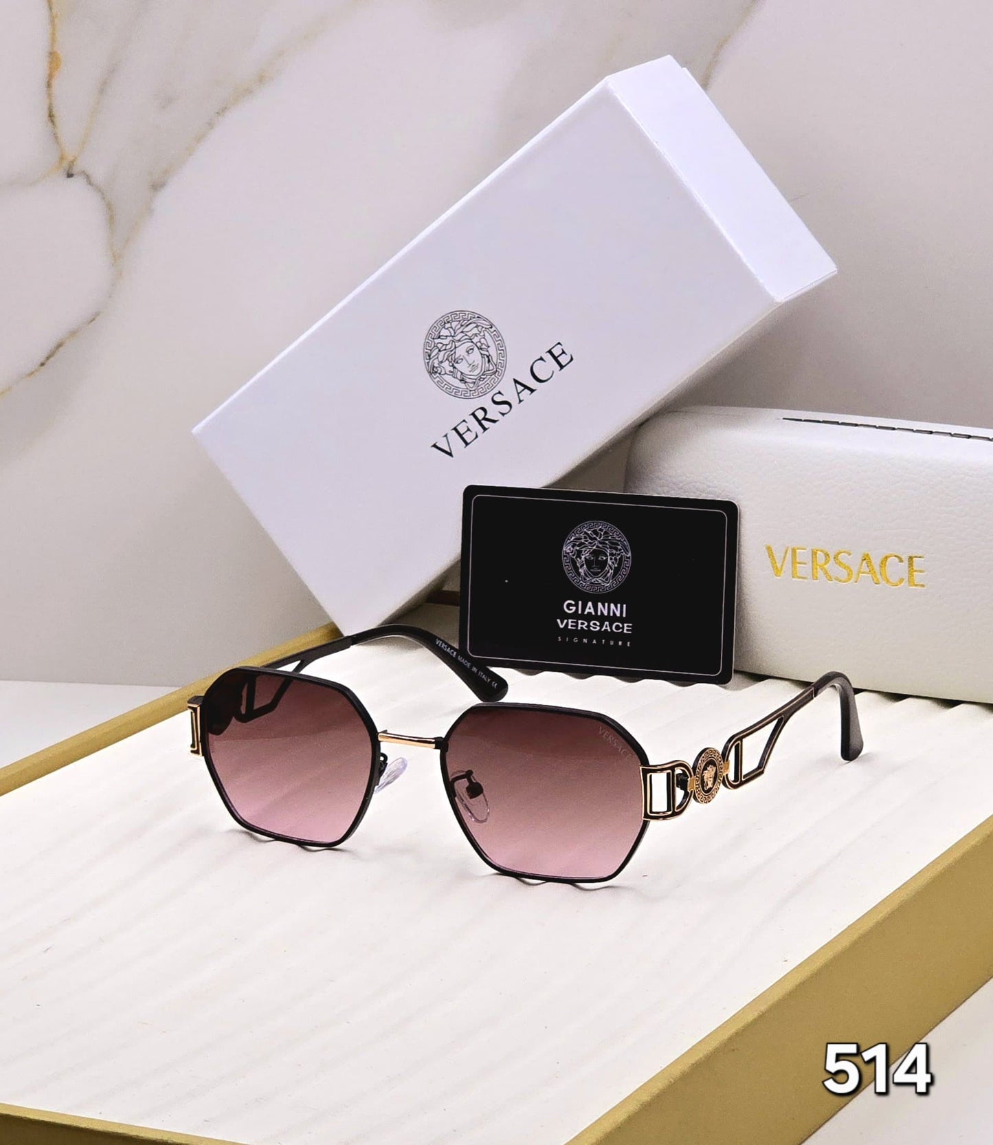 VERSACE