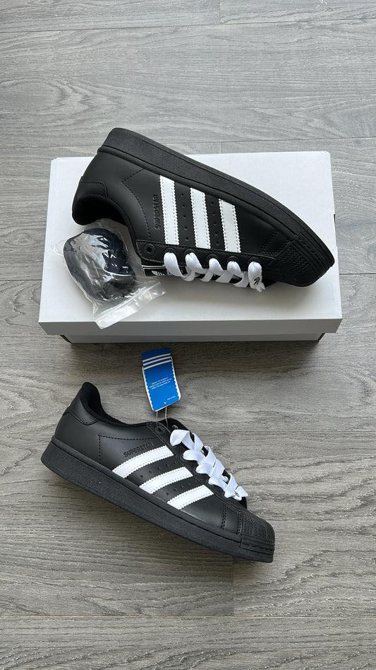 SUPERSTAR ORIGINALS