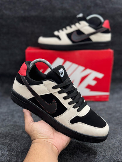 Nike dunk low
