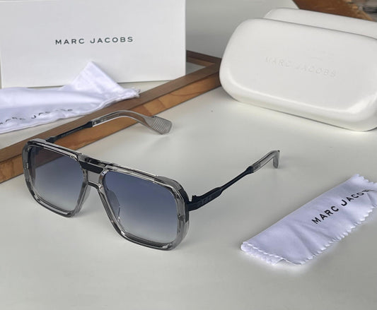 MARC JACOBS