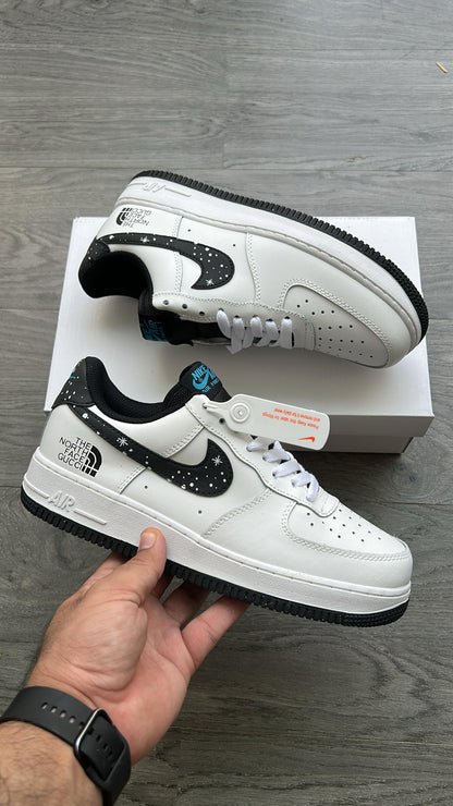 NIKE AIRFORCE
