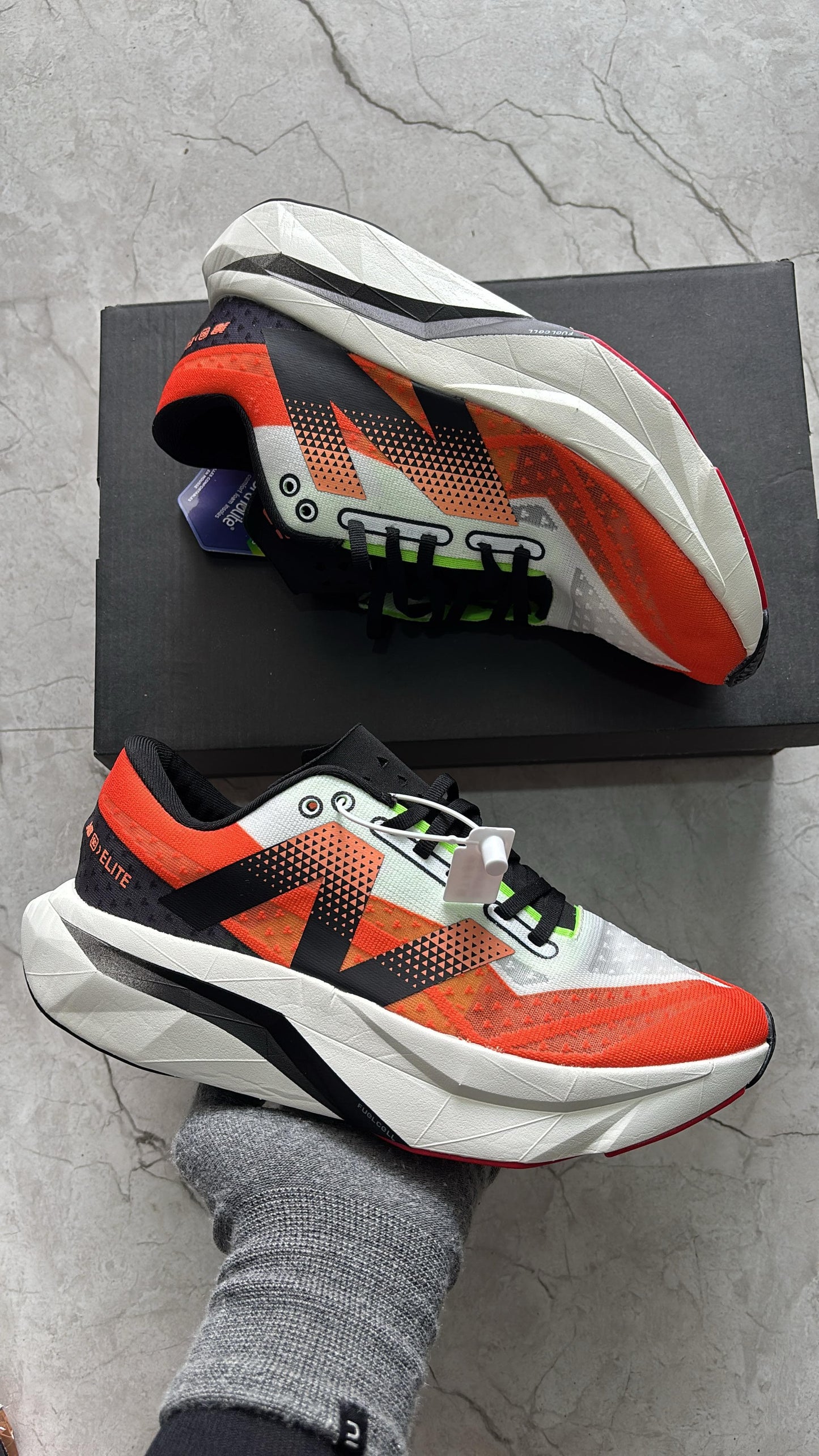 NEW BALANCE SC ELITE